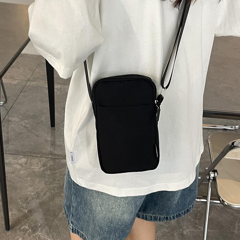 Summer new solid color women's bag fashion change bag small fresh mobile phone bag simple mini shoulder messenger bag