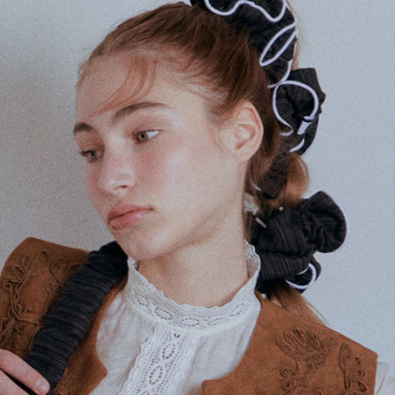 BBYB Noi Cotton Scrunchie (Black)