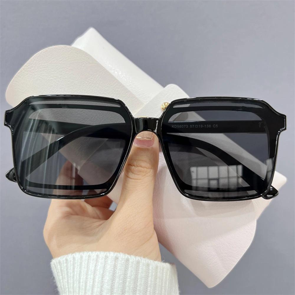 New Fashion Retro Square Frame Sunglasses Anti-Uv Travel Glasses High Quality Large Woman Eyewear Uv400