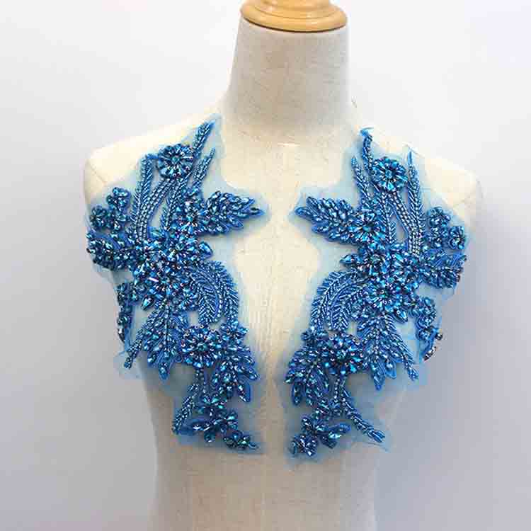 Luxury 3D Embroidered Crystal Rhinestone Wedding Patches Sew-On Flower Shape Decorations for Clothes Twill Fabric