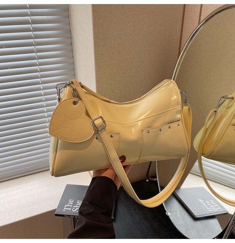 New Stylish and Simple Shoulder Backpack Large Capacity Messenger Bag Versatile Tote Bag Commuter Bag Bag