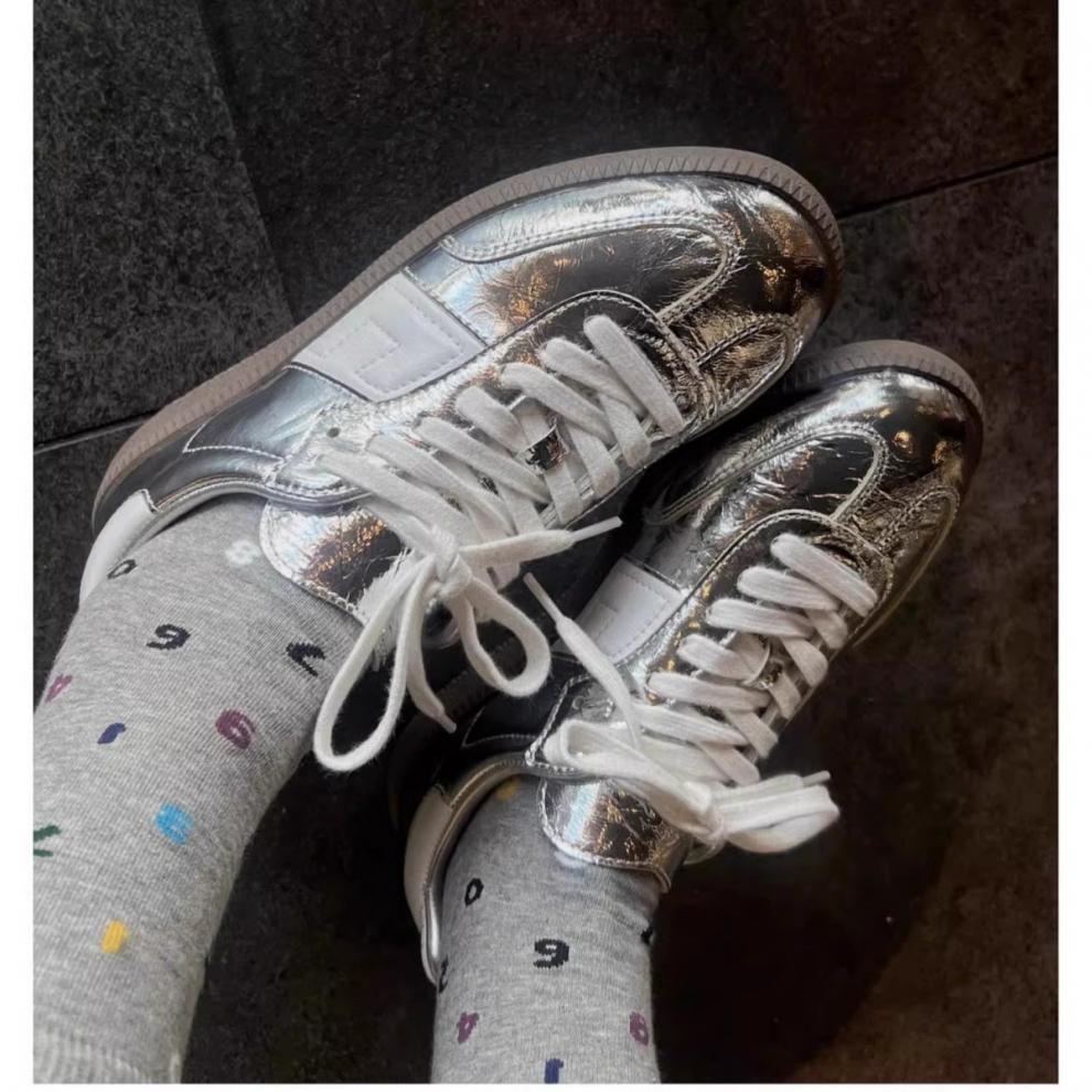 2025 Versatile Women's Silver Sneakers – Forrest Gump Campus Style Casual White Trainers