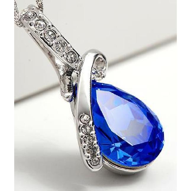 C125 Japanese and Korean Hot Trend Accessories Angel's Tears Water Drop Crystal Pendant Necklace Set