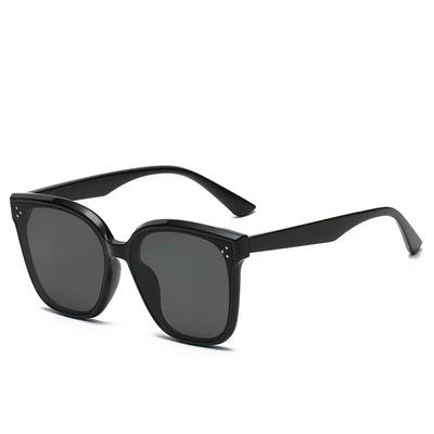 2023 Duże kwadratowe okulary przeciwsłoneczne Lato Vintage Damskie okulary przeciwsłoneczne Outdoor Podróże Plaża Ochrona przed słońcem Okulary