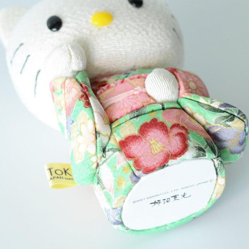 Hello Kitty Hello Hello Toko Wooden Beckoning Kakinuma Doll (standing) [Green] Kitty, Kitty, Kitty, Doll, Kakinuma, Doll, Cat,