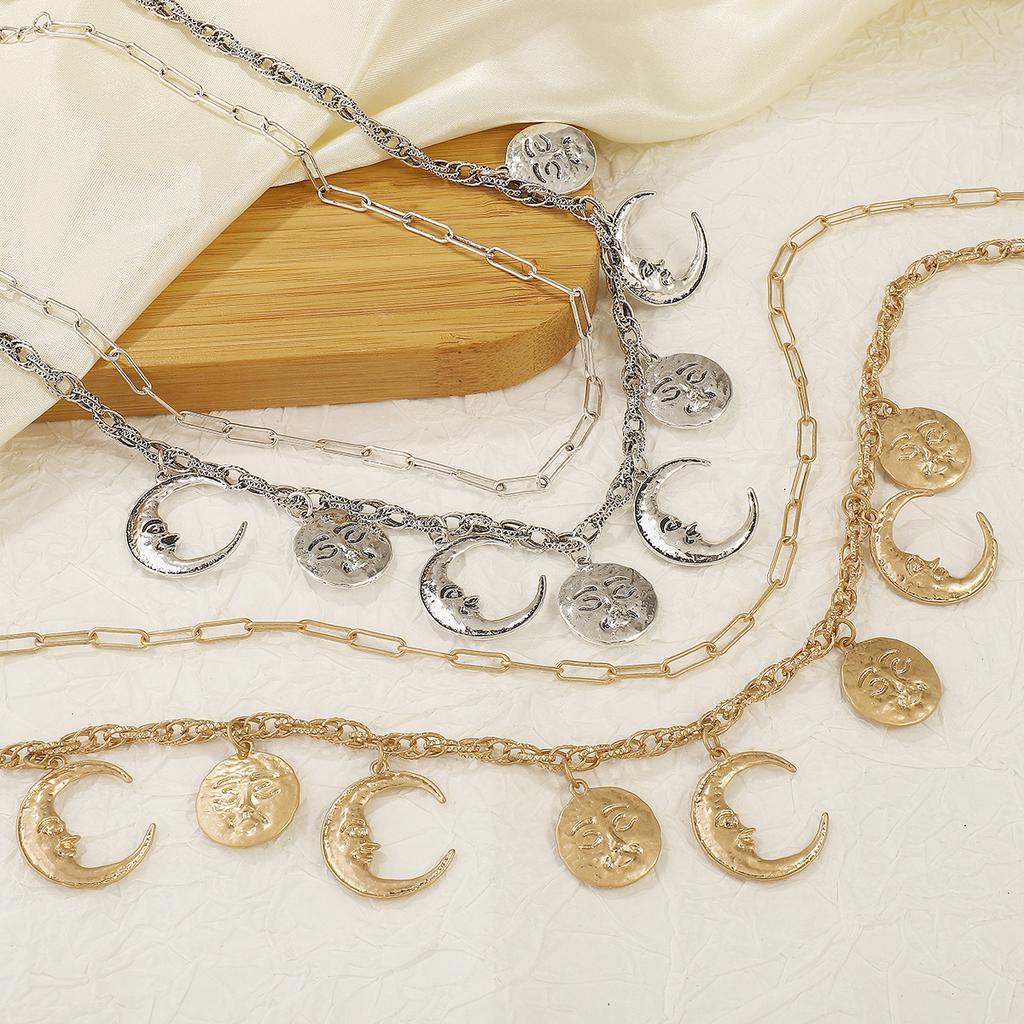 Women European Retro Relief Portrait Sun Moon Necklace Minimalist Personality Double Layer Chain Choker