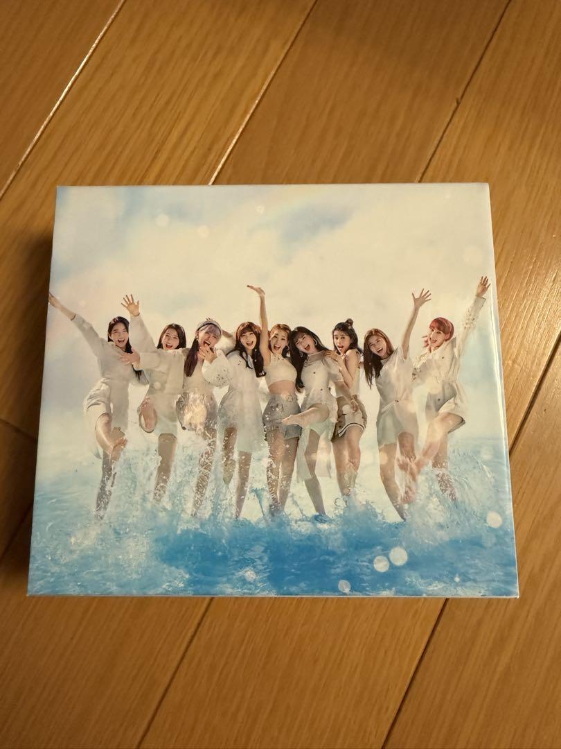 

[USED] Step and a step/NiziU