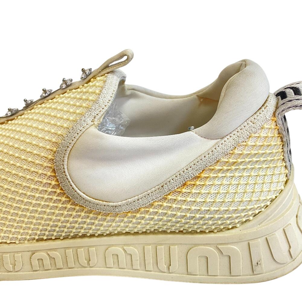 MIUMIU Síťované gumové nazouváky Bijoux Slonová kost guma Dámské Použité