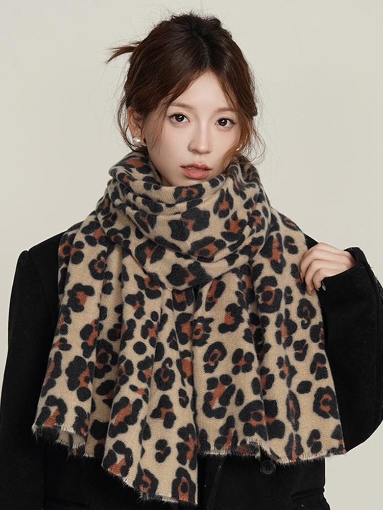 New Knitted Imitation Cashmere Vintage Scarf Headscarf Winter Women Leopard Floral Scarve Pashmina Mujer Foulard Wrap Shawl