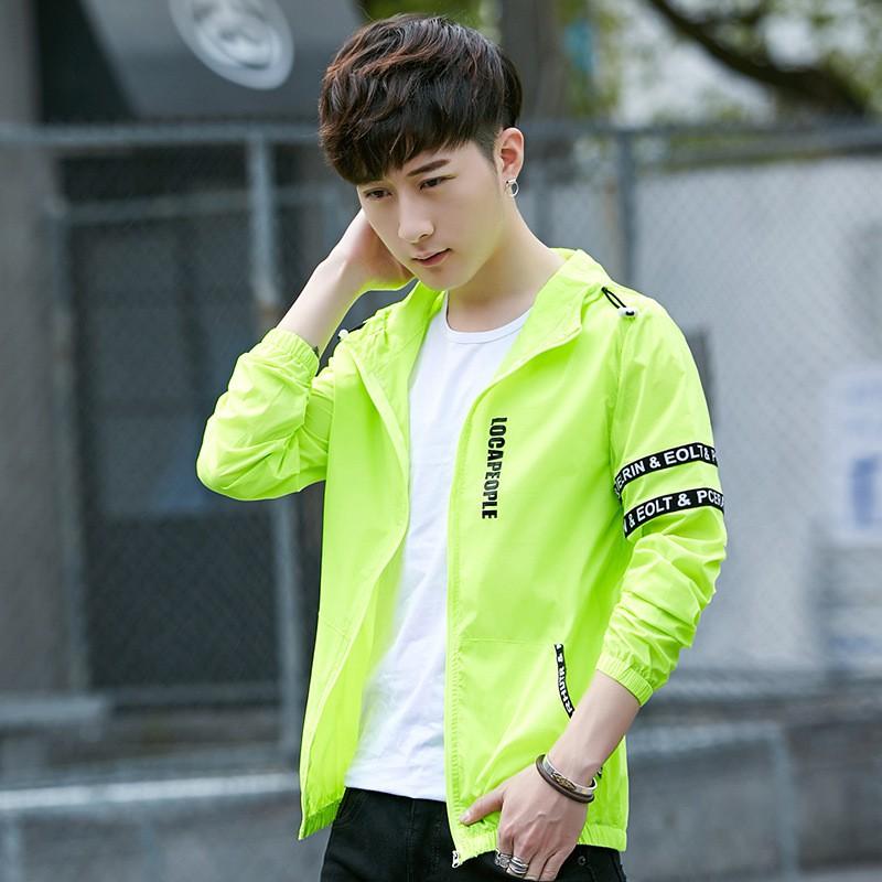 Veste coupe-vent légère pour homme Protection UV Vélos Sports de plein air Respirante Séchage rapide à capuche
