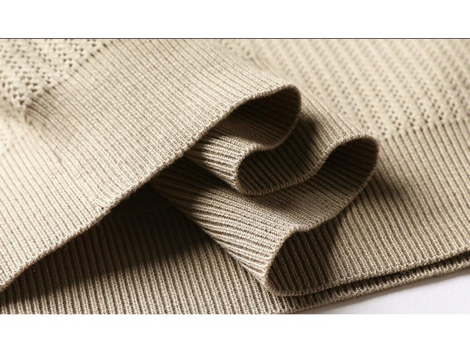 Men's V-Neck Knit Sweater - Autumn/Winter Korean Style, Youthful, Comfortable, Loose Fit Polo Top