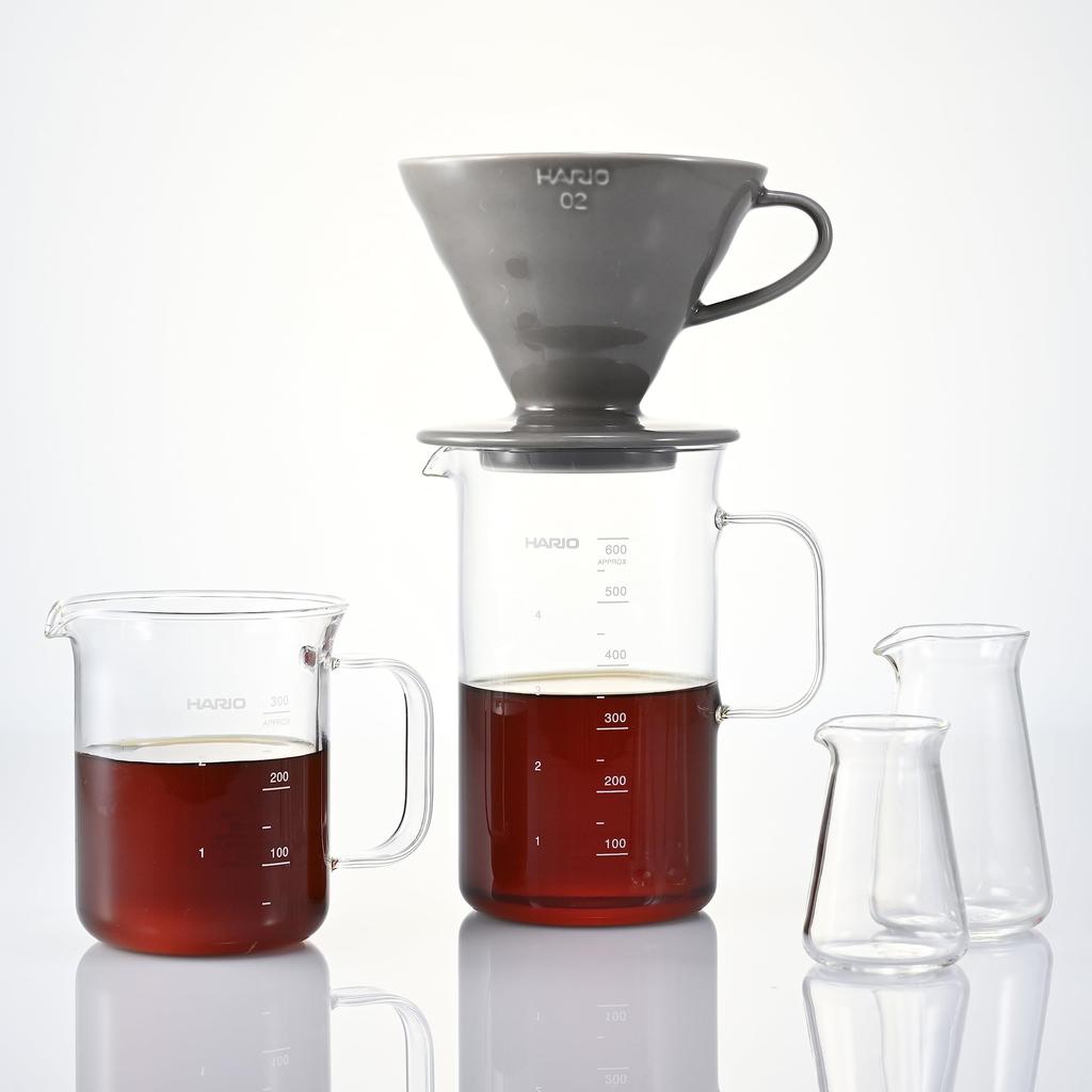 HARIO Beaker Server Crafts Science Capacity 600ml Transparent with Measuring Memory Heat Resistant Glass Made In Japan BV-600