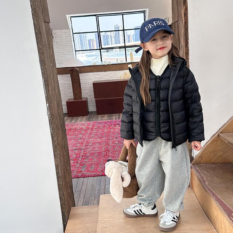 Lightweight Down Jacket for Boys and Girls In Winter with White Duck Down Lining Vest Coat