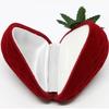 1 db Új Strawberry Form bársony gyűrű tároló tok ékszerdoboz gyűrűvédő pelyhes díszdoboz