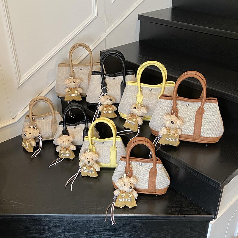 2025 Popular Niche Design Texture Handbag New Large-capacity Fashion Commuter Contrasting Color Tote Bag Women