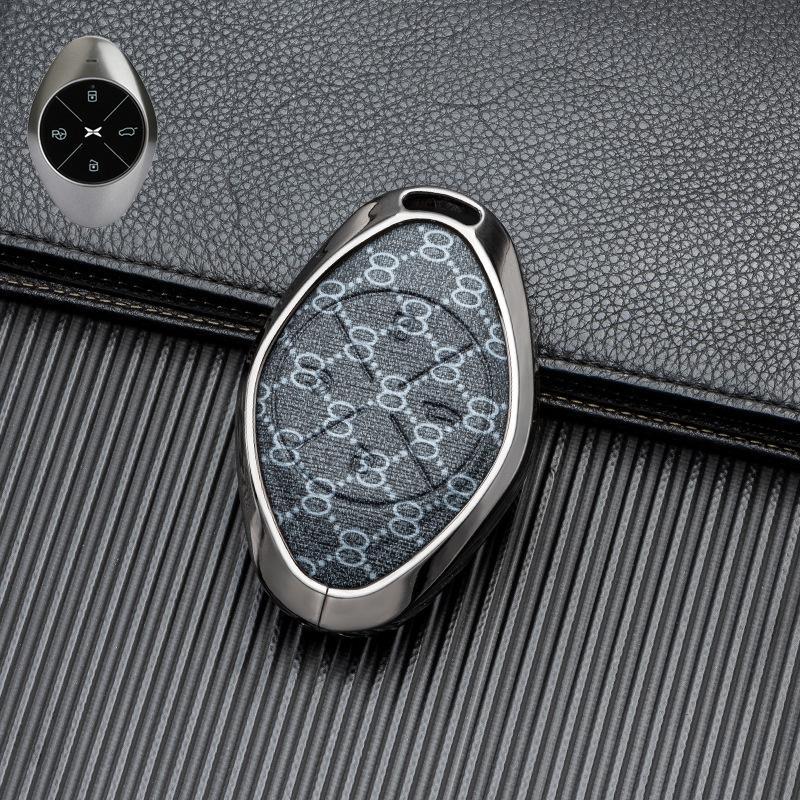 Signal Unobstructed, Suitable for Xiaopeng P7 G9 G3 P5 Metal All-inclusive Double-sided Leather Car Key Protective Case