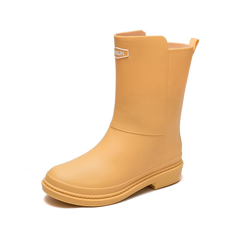 Medium tube water shoes women's non-slip rain shoes student water shoes rain boots rubber shoes water boots
