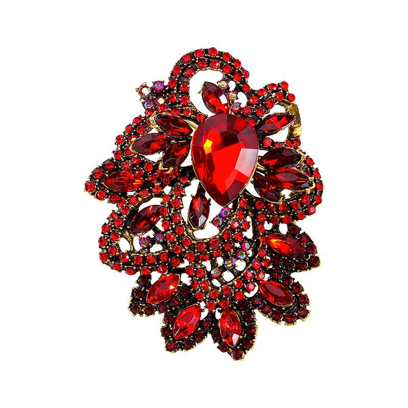 Retro Style Crystal Brooch Women's Atmospheric Corsage Coat Suit Anti-light Pin Diamond Accessories
