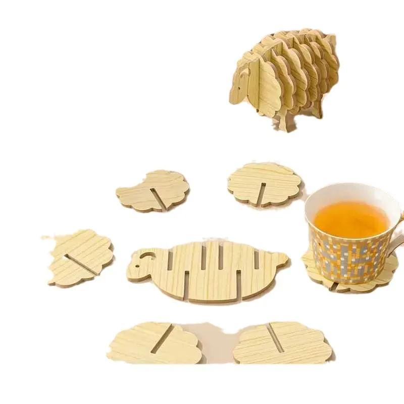 Wooden Sheep Coaster, Heat-Resistant Pad for Home and Office, Creative Table Decor and Cute Figurine for Collection