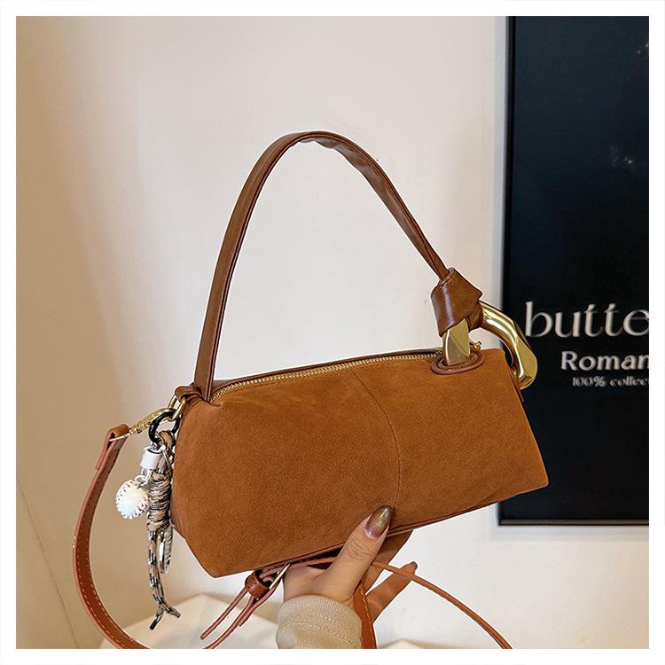 Frosted Vintage Boston Niche Design Premium Commuter Suede Small Bag Crossbody Bag Versatile Pillow Bag