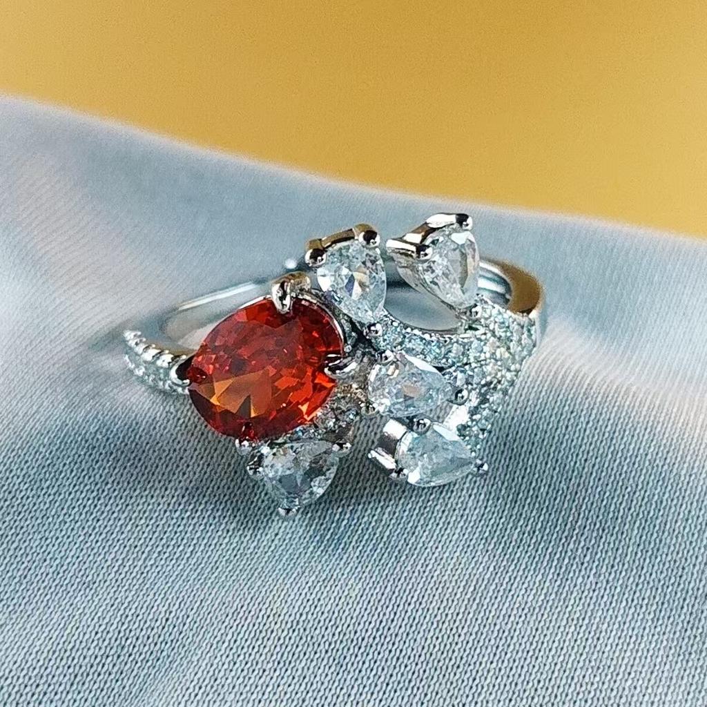 Super Flash Zircon Leaf Open Diamond Ring Female Design Sense Light Luxury Trendy Coconut Amethyst Ring