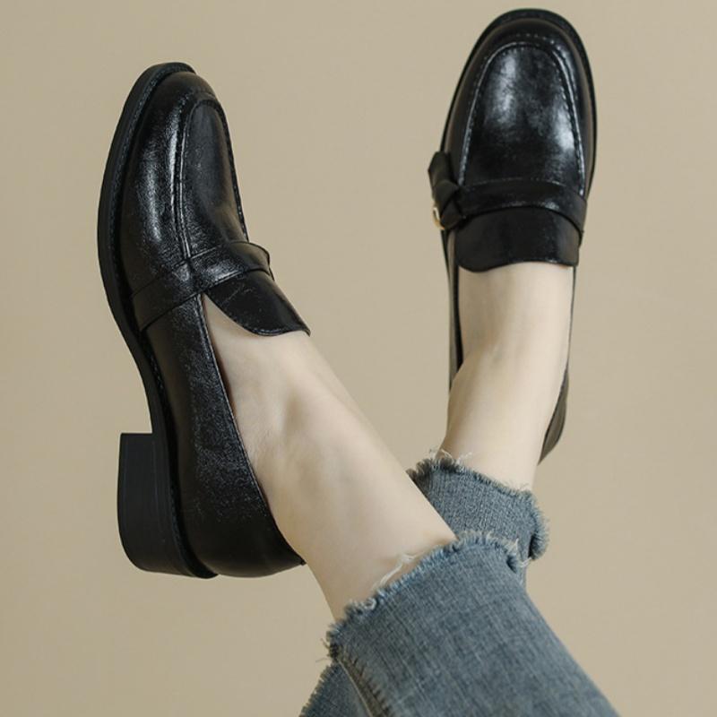 Fashion Women's Cow Leather Metal Buckle Slip On Flat Shoes 2025 High Quality Comfortable Loafers Casual Versatile Daily Famale Shoes