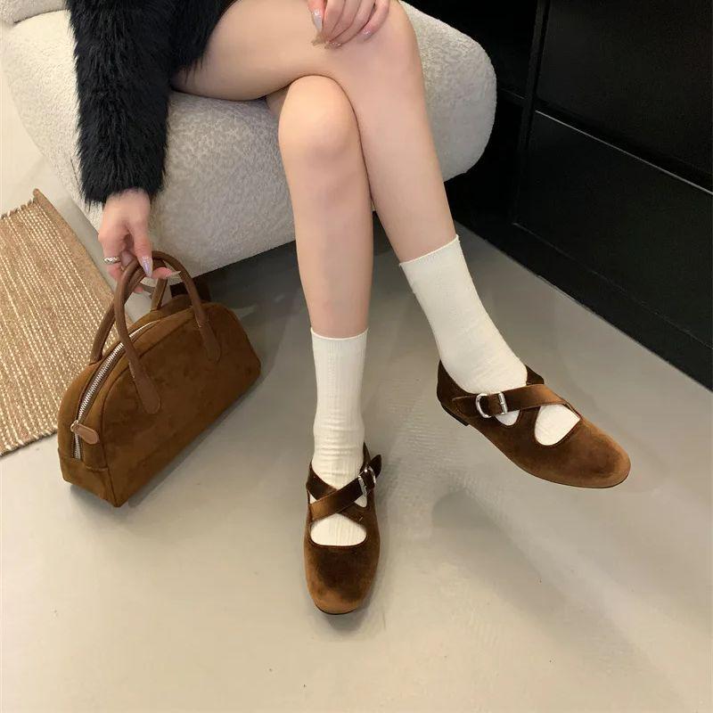 Fashion IPPEUM Women Mary Janes Shoes Ballet Flats Buckle Red Dress Ballerinas Zapatos Mujer