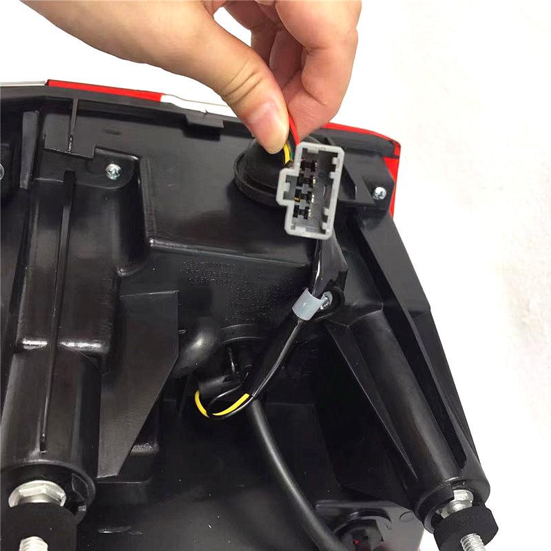 BYD S7 Rear Light Assembly: Brake, Taillight, and Turn Signal Combo