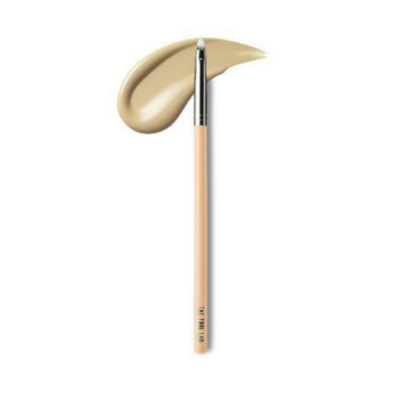 

TheTOOLLAB 220 Small Concealer Brush (Precise Spot Coverage)