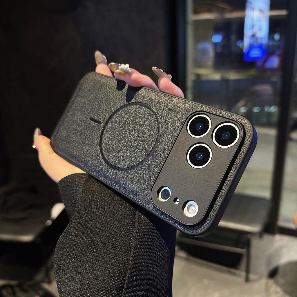 Thin Circle Magnetic Suction for Apple 17pm Mobile Phone Case Two-in-one for IPhone15pro Plain Leather