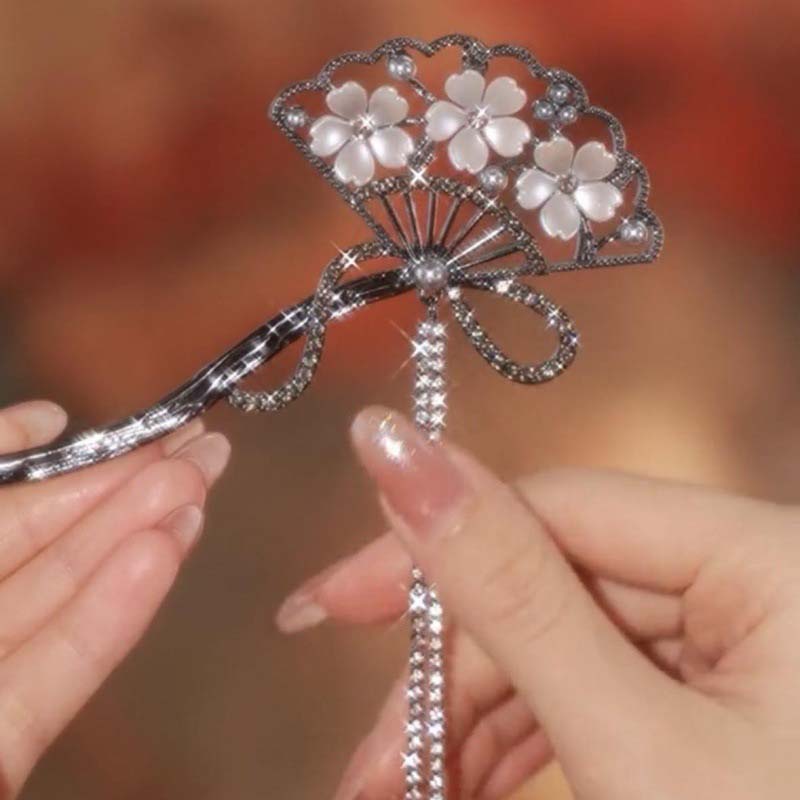 Chinese Style Fan Tassel Hair Stick Pins for Women Luxury Crystal Flower Chopsticks Hanfu Hairpin Hair Ornaments Accessories