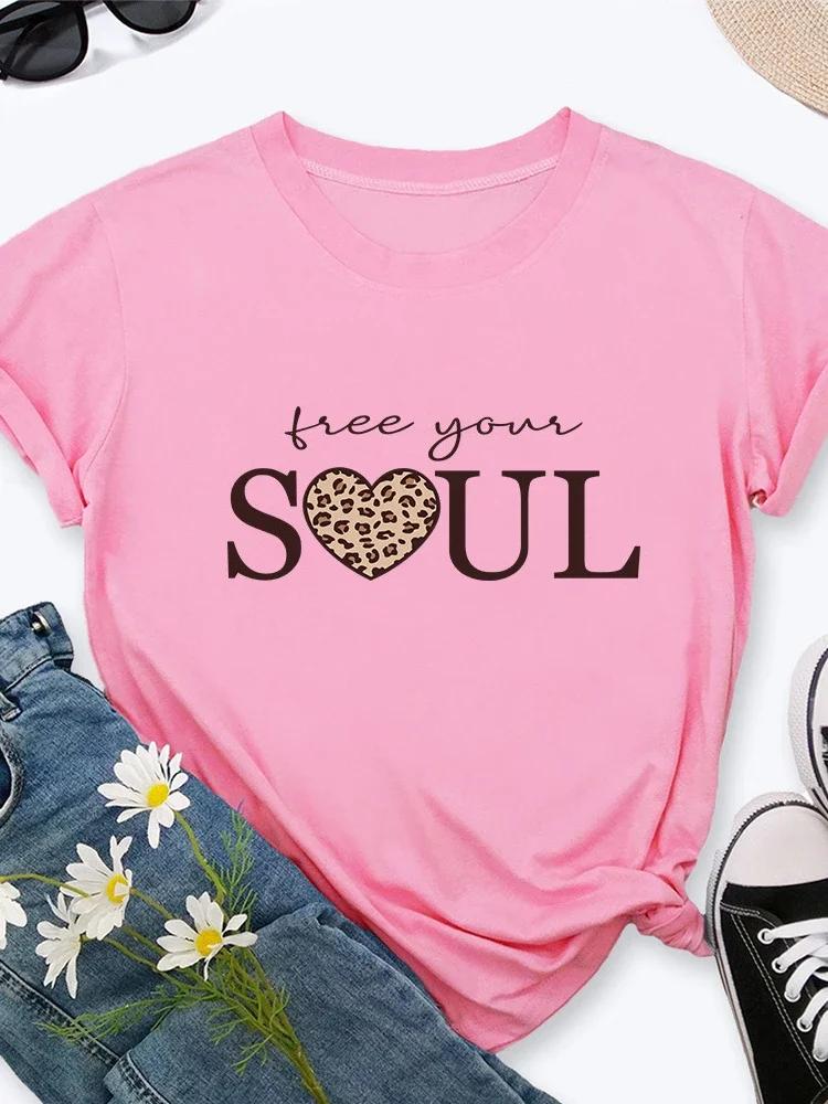 Free Your Soul Leopardhjärta Tryck Dam T-shirt Kortärmad O-ringning Lös Dam T-shirt Dam T-shirt Toppar Camisetas Mujer