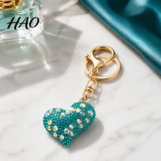 Sparkling Key Ring Rhinestone Love Heart Keychain , Zinc Alloy Car Pendant Ring, Handbags Backpacks Purse Charm Accessory, Gift for Women Decorative