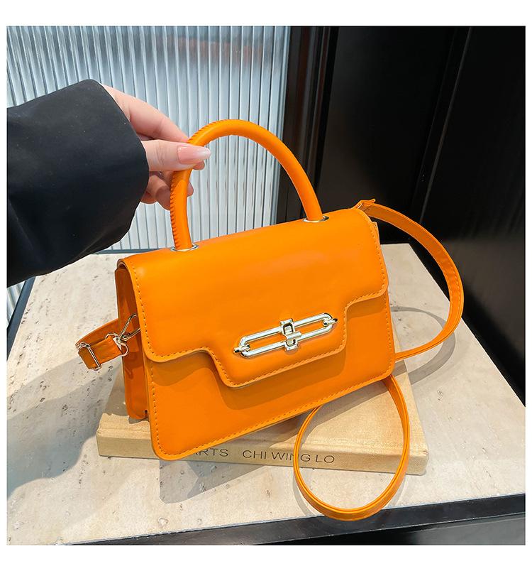 

Вместительная ретро 2025 весна новая замок модный тренд строчка женская трендовая кроссбоди на плечо маленькая квадратная сумка оранжевый