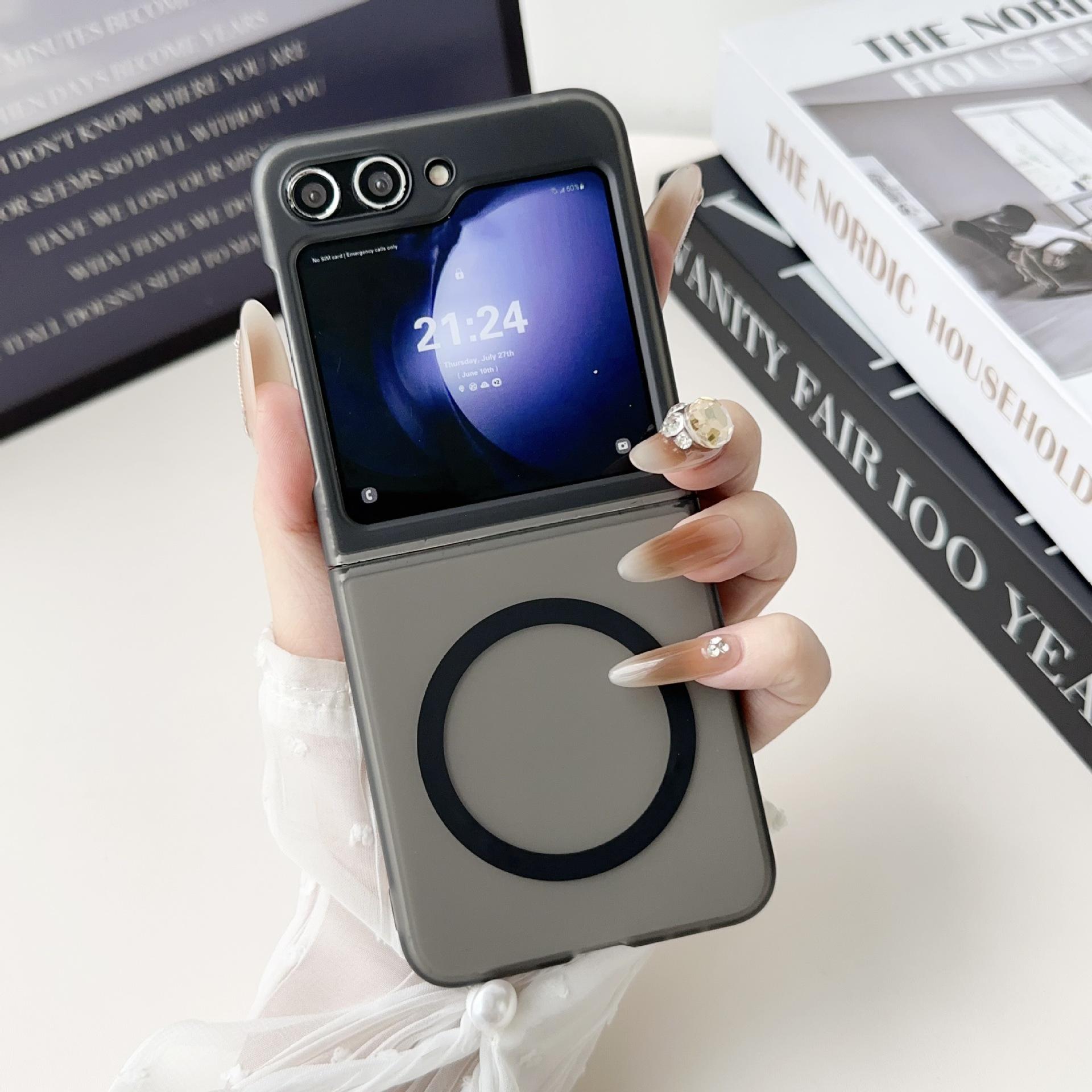 

Samsung Z Flip 5/6 Ultra-Thin Matte Magnetic Phone Case with Tempered High-Transparency PC Z Flip 4