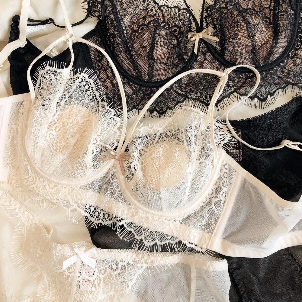 Sexy Hollow Bra Briefs Set French Thin Cup Lace Embroidery Women Underwear Wire Free Bralette Padding Comfort Plus Size Lingerie