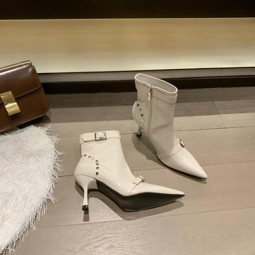 Europäischer und Amerikanischer Stil Damen Herbst Spitzschuh Gürtelschnalle Stiefel Damenmode Hochhackige Kurze Stiefel