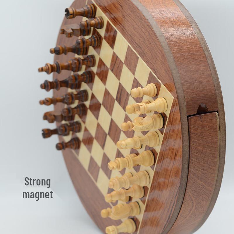 Brangdy Wooden Magnetic Chess Set with Storage