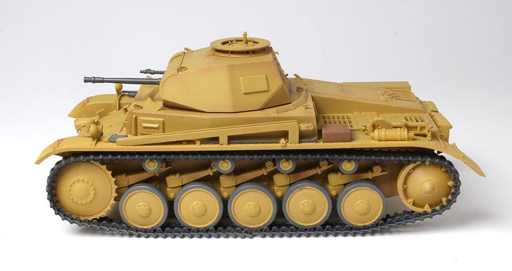 PLATZ/MONO Dragon 1/35 Scale Tanks of the World 2 German Army Panzer II Ausf. F Afrika Korps Plastic Model Kit MD002