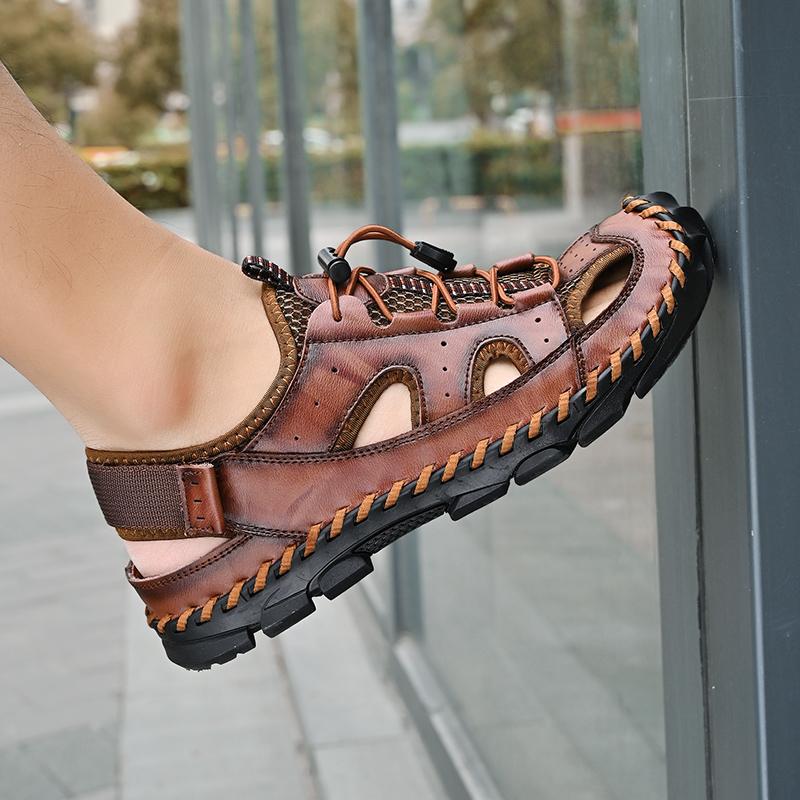 Sommer Herren Ledersandalen Herren Sandalen mit geschlossenen Zehen Atmungsaktive lässige Sneaker Sandalen für Herren Herrensandalen