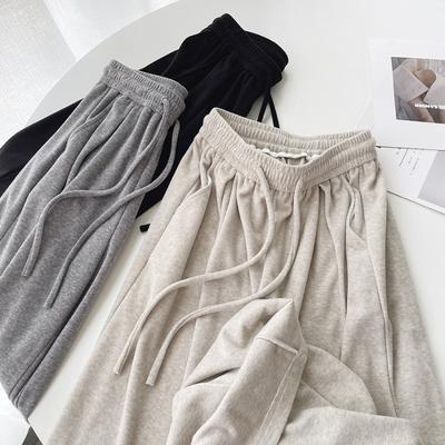 Bas (Vêtements pour femmes) – Pantalons
