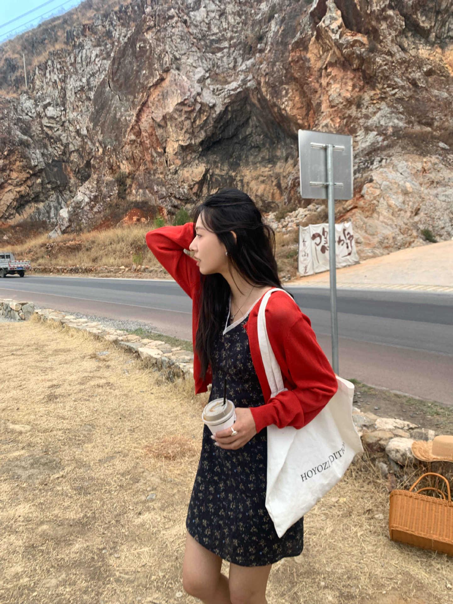 

Хуан Чжэн Элегантный кардиган с круглым вырезом и длинными рукавами, 6 цветов, Коллекция Лето 2025, Простой и Универсальный. One Size