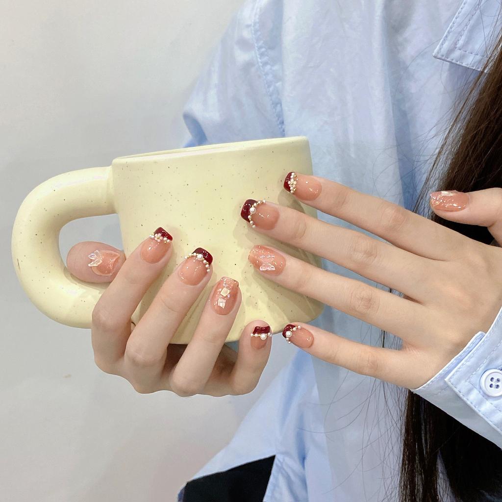 French Style Red Pearl Fake Nails 10PCS Per Bag with Elegant Design for Women