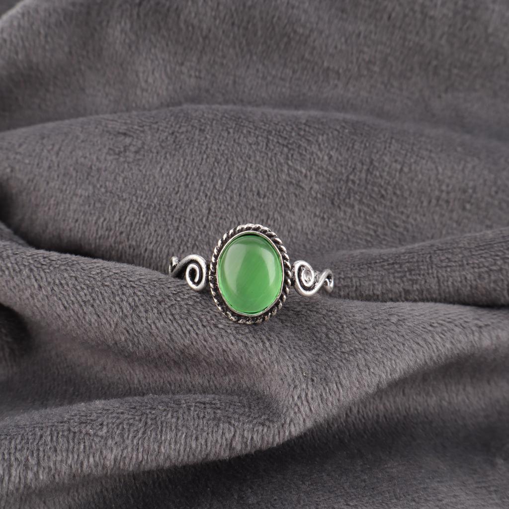 Grüner Katzenaugen-Edelsteinring, 925 massiver Sterlingsilberring, handgefertigter spiritueller Schmuck als Hochzeitsgeschenk