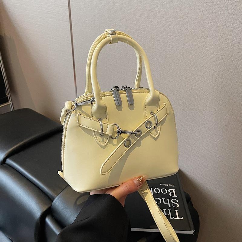 2025 Spring and Summer New Locomotive Style Portable Shell Bag Women's Fashion Versatile Commuter Messenger Bag Bag