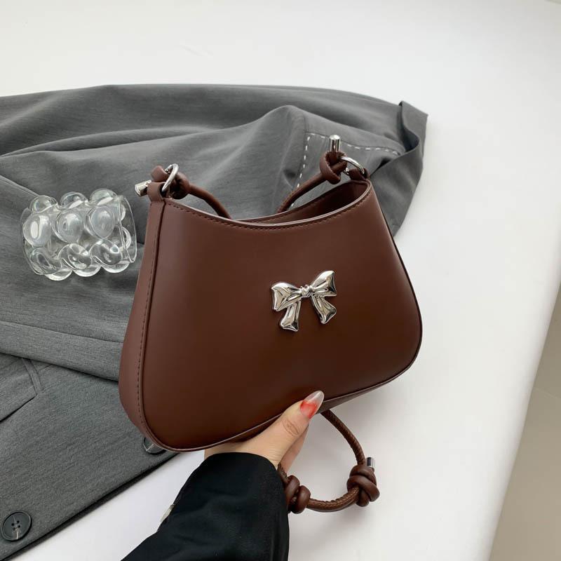 Winter New Personalized High-value Bow Portable Crescent Bag Sweet Retro Niche Design Armpit Bag