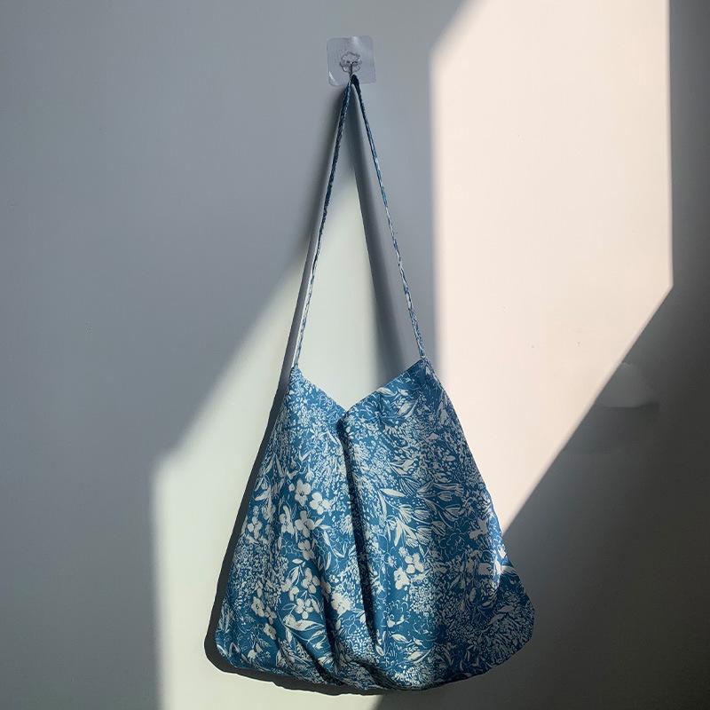 Schultertasche aus Kord-Canvas mit Leopardenmuster - Koreanischer Stil, Neues Sommer-College-Design