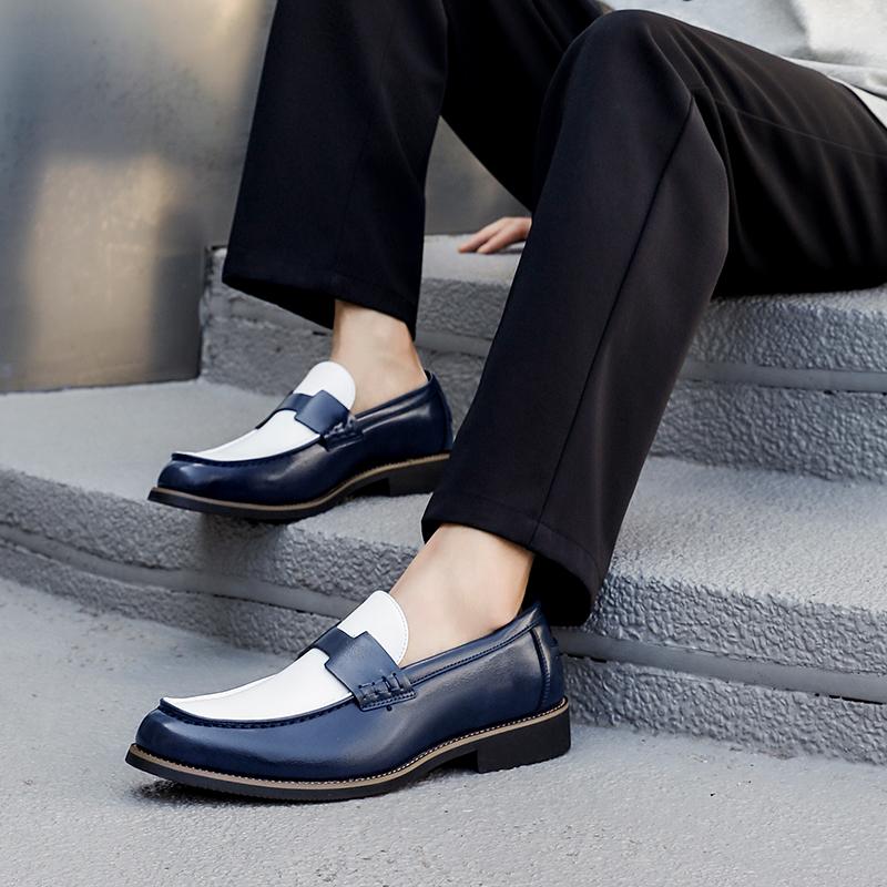 Mocassini di Marca di Lusso da Uomo Scarpe in Pelle Colore Bianco e Nero Slip-On Moda Suola Morbida Scarpe Casual Festa Matrimonio Mocassino