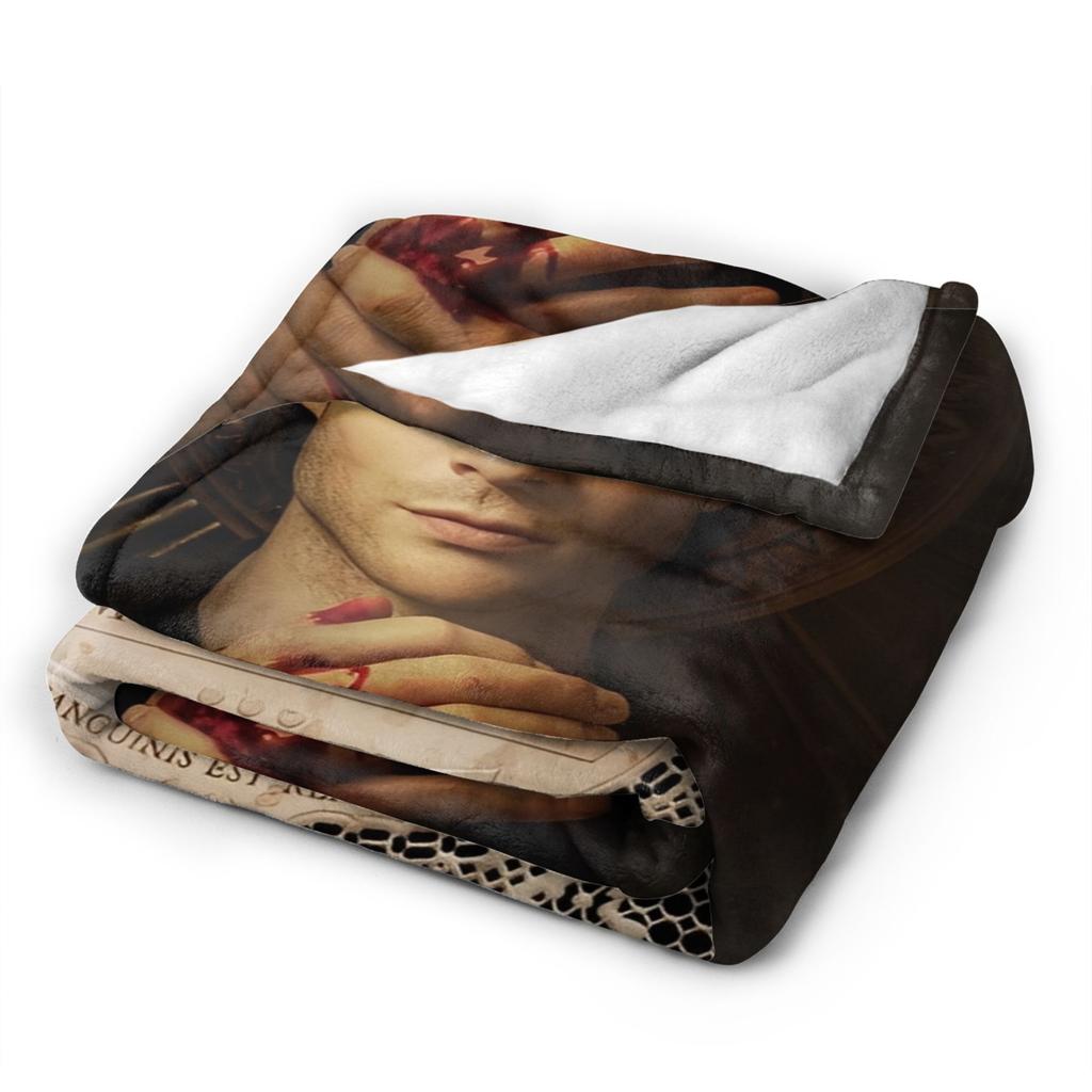 The Vampire Diaries Damon Salvatore Decke Reise Flanell Überwurfdecke Für Wohnkultur Warmes Design Bettüberwurf Geburtstagsgeschenk