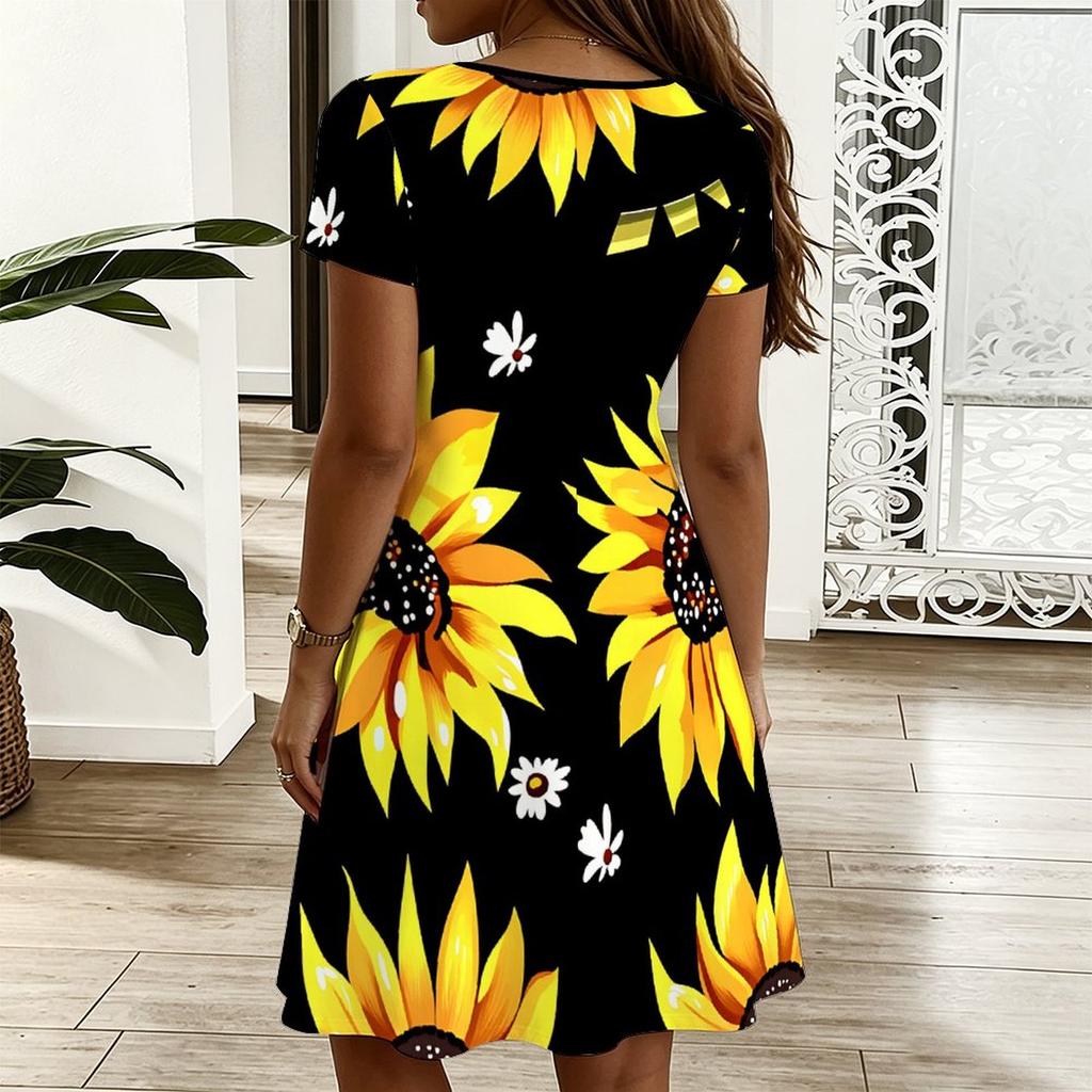 Ladies Plus Size V Neck Short Sleeve Dress Nature Floral Printed Loose A Line Dress For Spring And Summer Wear